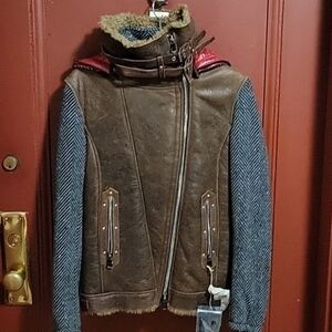 Robin's Jean Real Leather Women's Jacket Size 8 USA, 10 UK, 40 Fra,Ita 42, Ger36